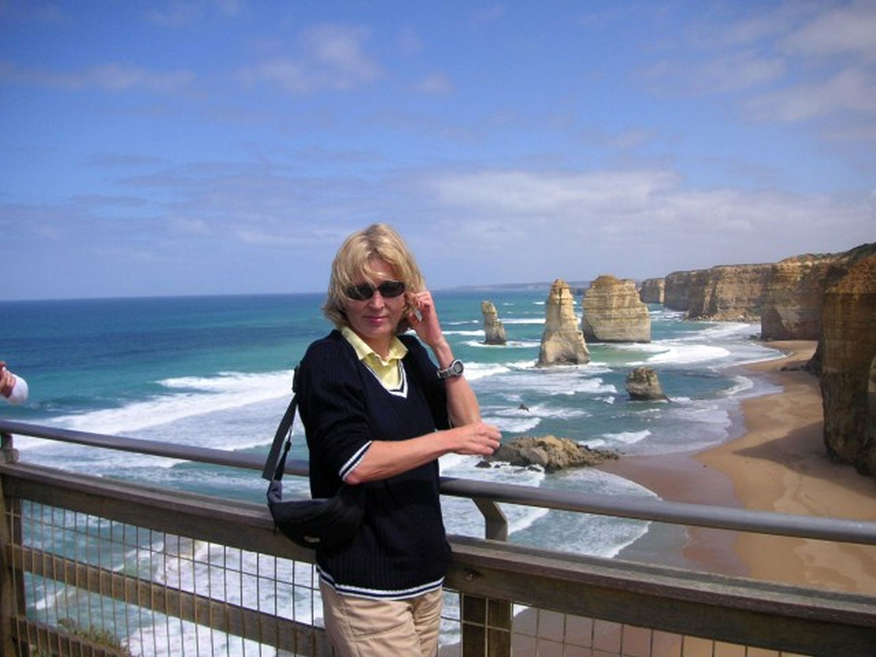 Inge Kunze an den Twelve Apostles, Great Ocean Road, Australien